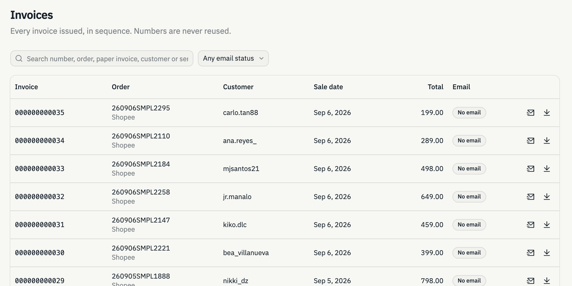 The Cloud CAS invoices list: invoices 000000000035 down to 000000000024 in sequence, each with its Shopee order, customer, sale date and total.